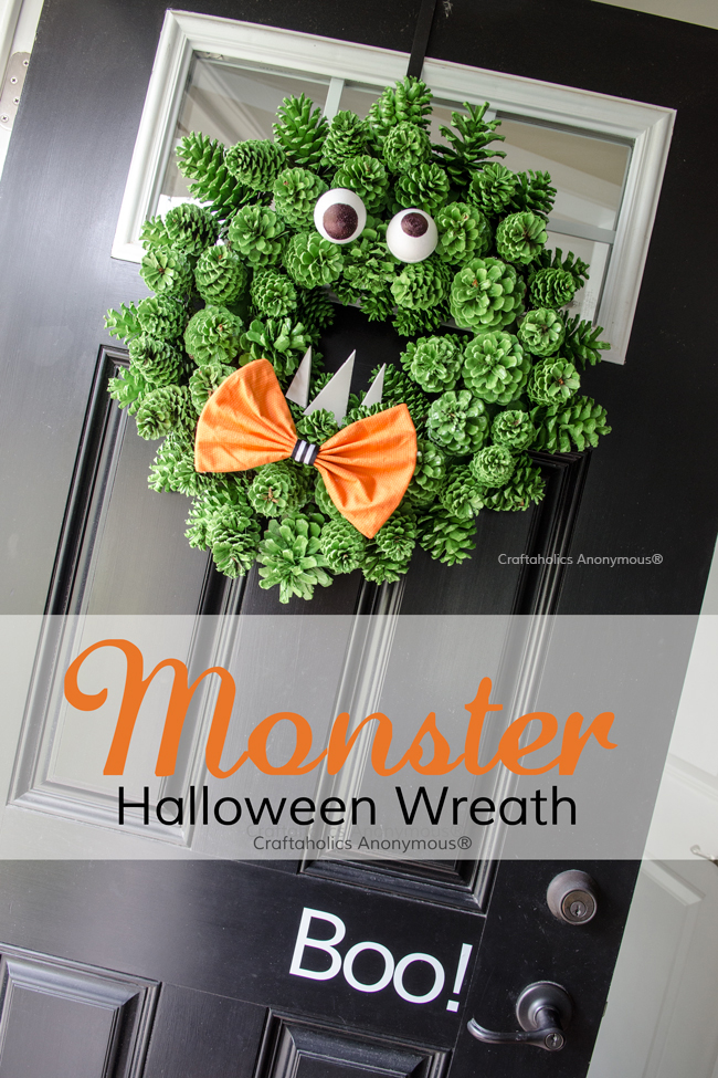 Love this Halloween Monster Wreath made with pinecones. The texture is perfect! Love this Halloween Monster Wreath made with pinecones. The texture is perfect!
