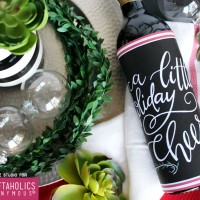 a-little-holiday-cheer-bottle-table-ca