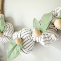 fall-embroidery-hoop-wreath-3
